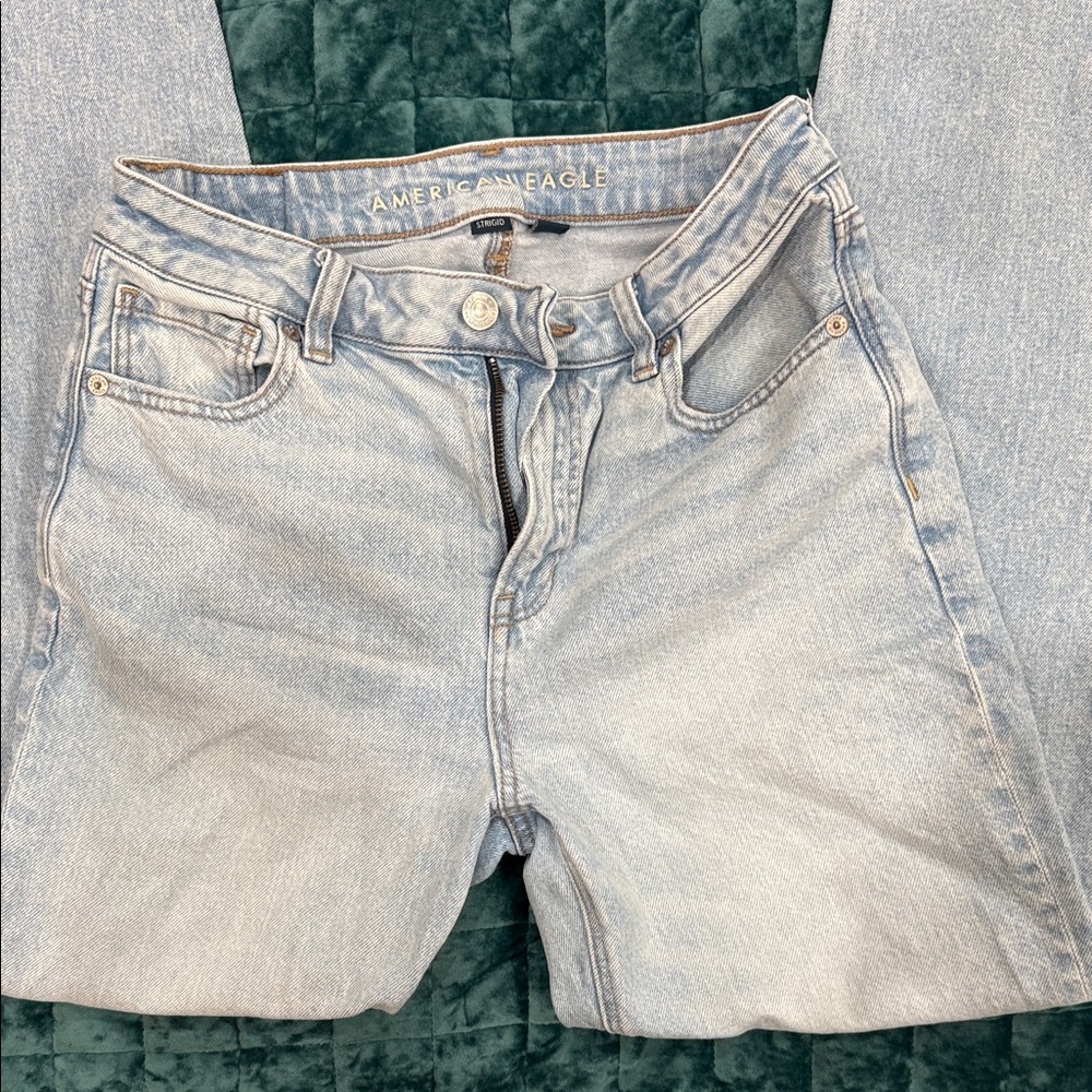 American Eagle Outfitters Light Blue High Rise Jeans